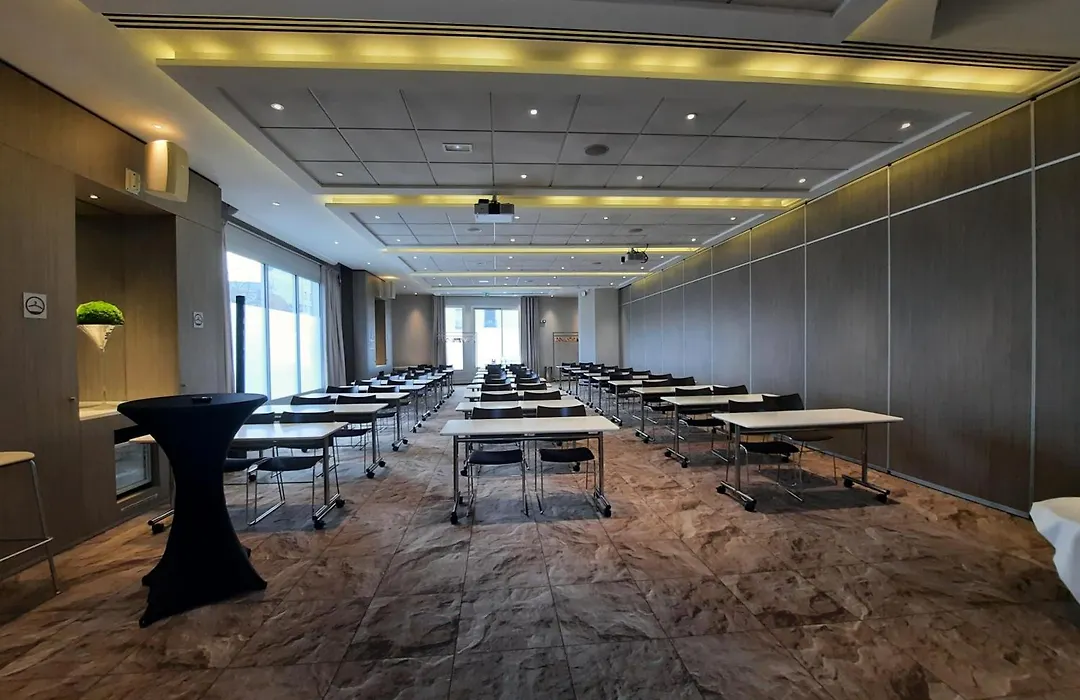 Mercure Rennes Centre Gare-1